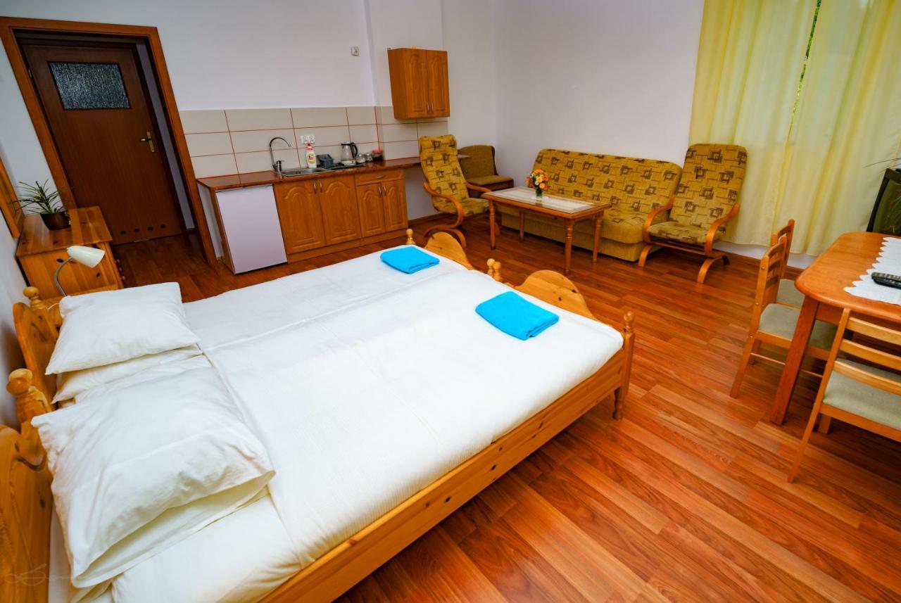 Isaan Ostrzyce Guest House Εξωτερικό φωτογραφία