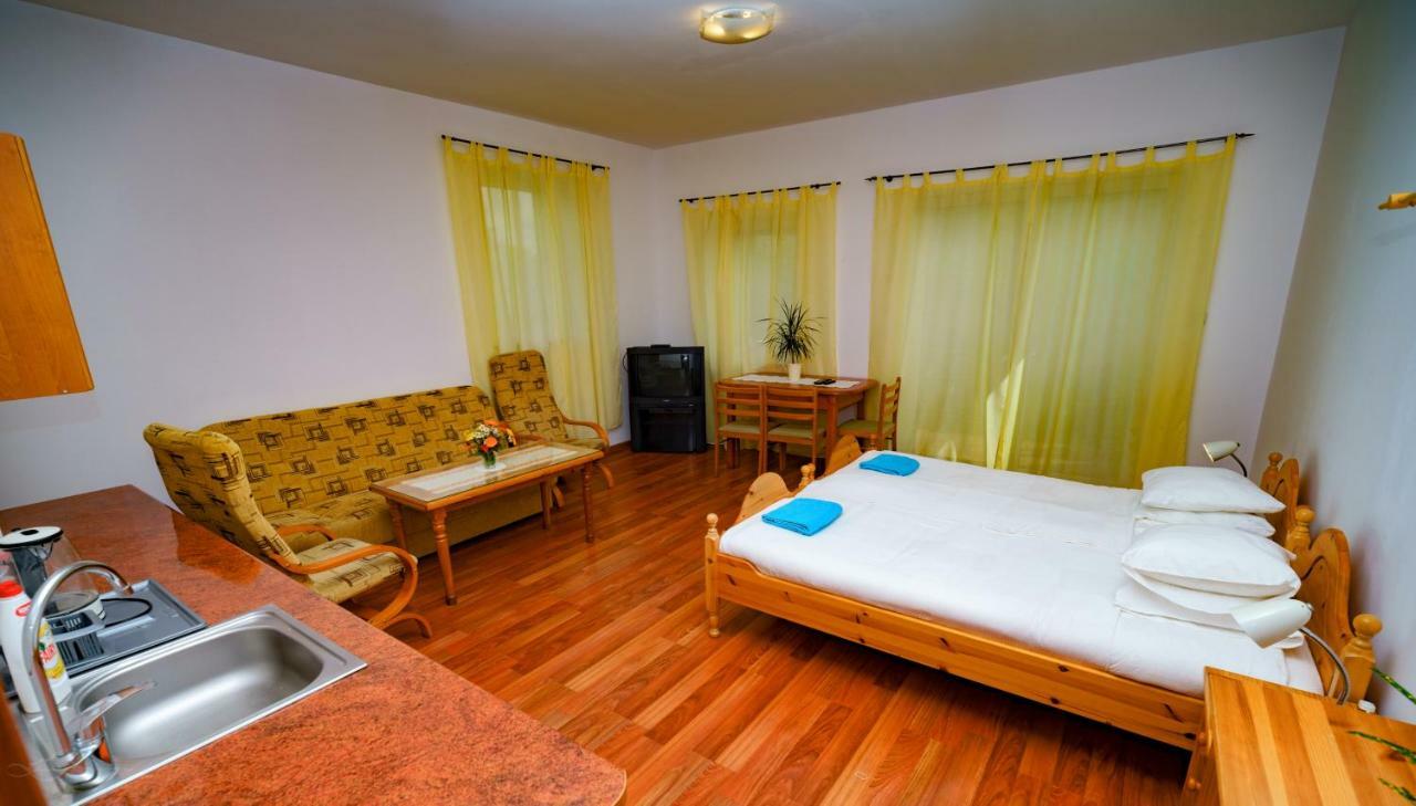 Isaan Ostrzyce Guest House Εξωτερικό φωτογραφία
